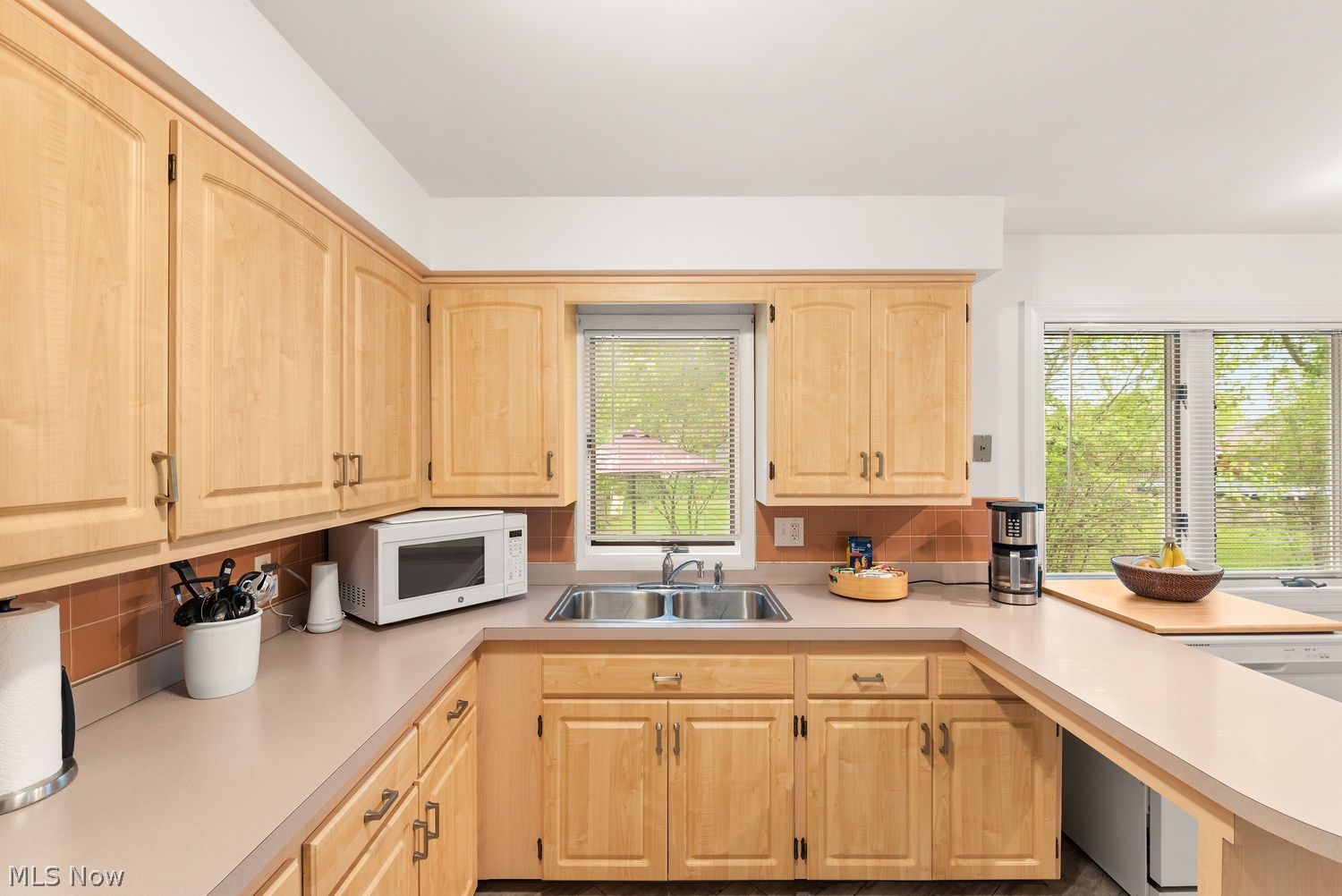13297 Whitney Road Strongsville OH 44136
