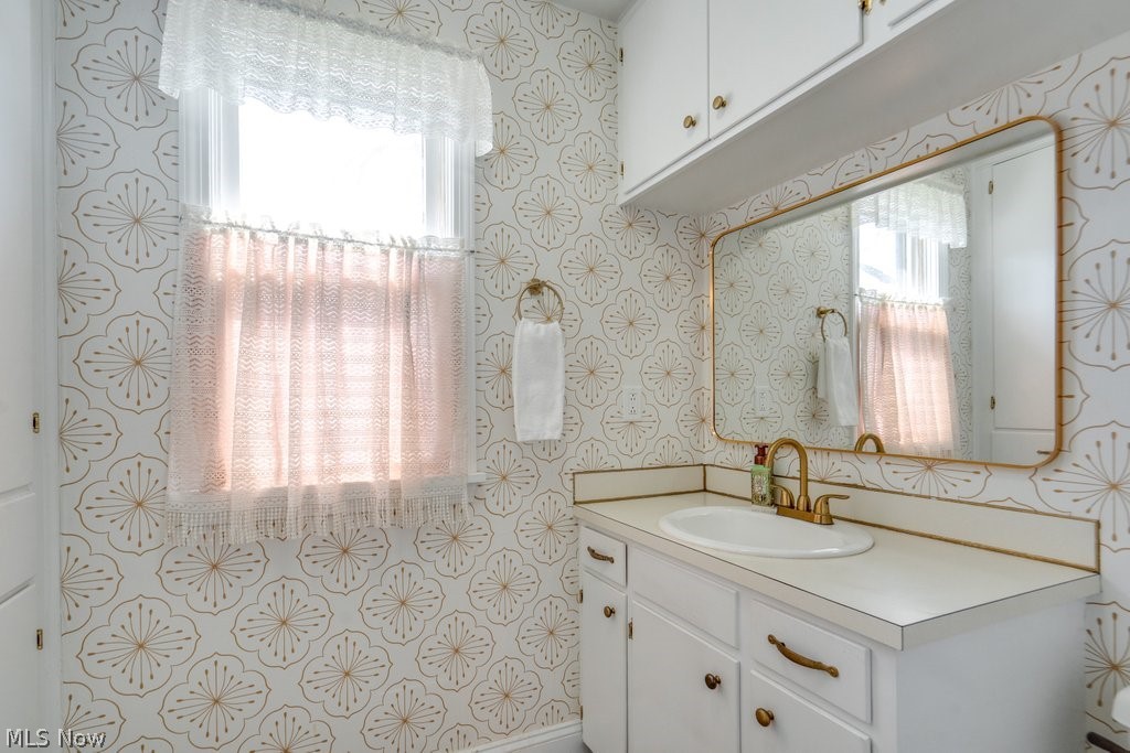1216 W Market Street Orrville OH 44667