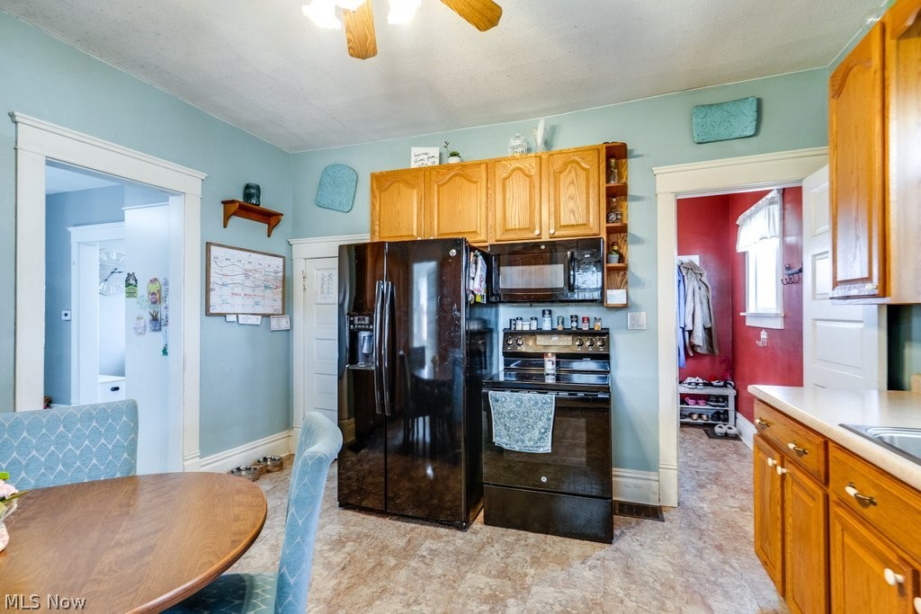 1216 W Market Street Orrville OH 44667