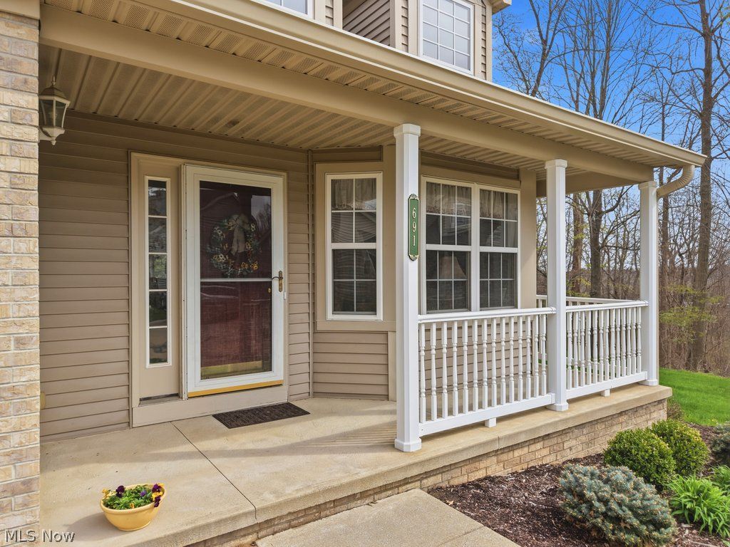 691 Jaystone Place Macedonia OH 44056