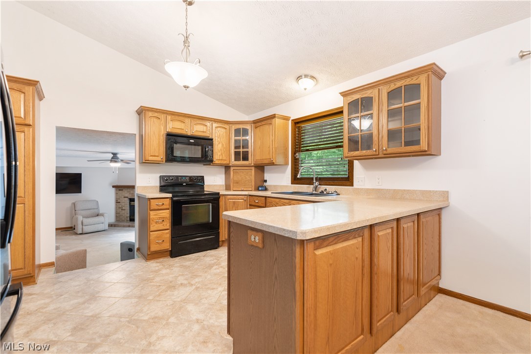 563 Kapity Drive Mogadore OH 44260
