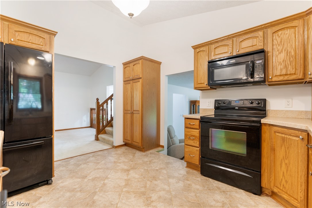563 Kapity Drive Mogadore OH 44260
