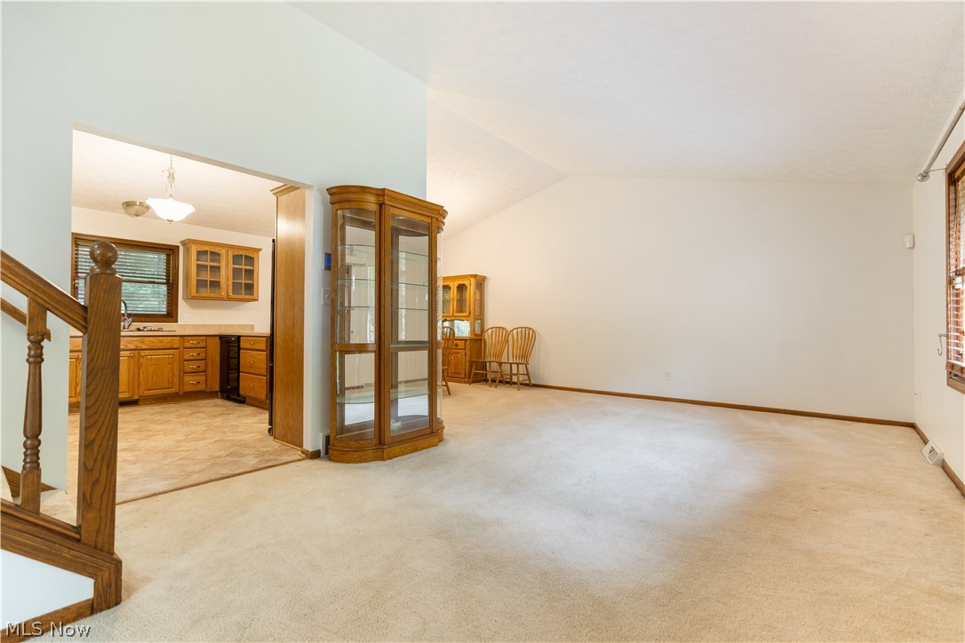 563 Kapity Drive Mogadore OH 44260