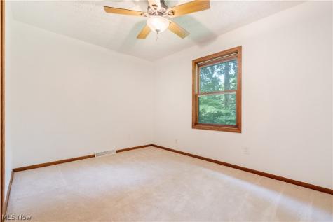 563 Kapity Drive Mogadore OH 44260