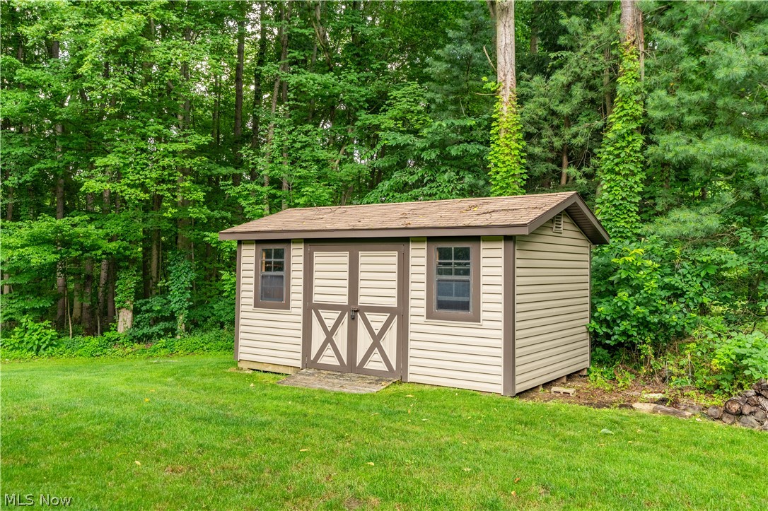 563 Kapity Drive Mogadore OH 44260