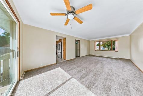 13917 Settlement Acres Drive Brook Park OH 44142