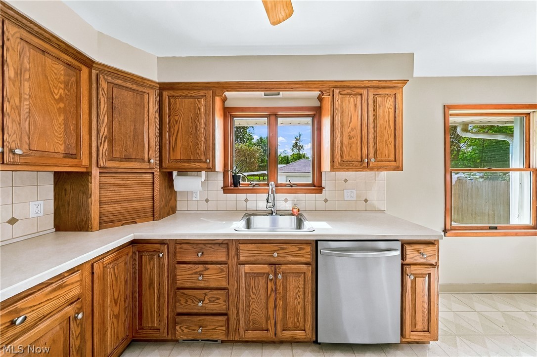 13917 Settlement Acres Drive Brook Park OH 44142