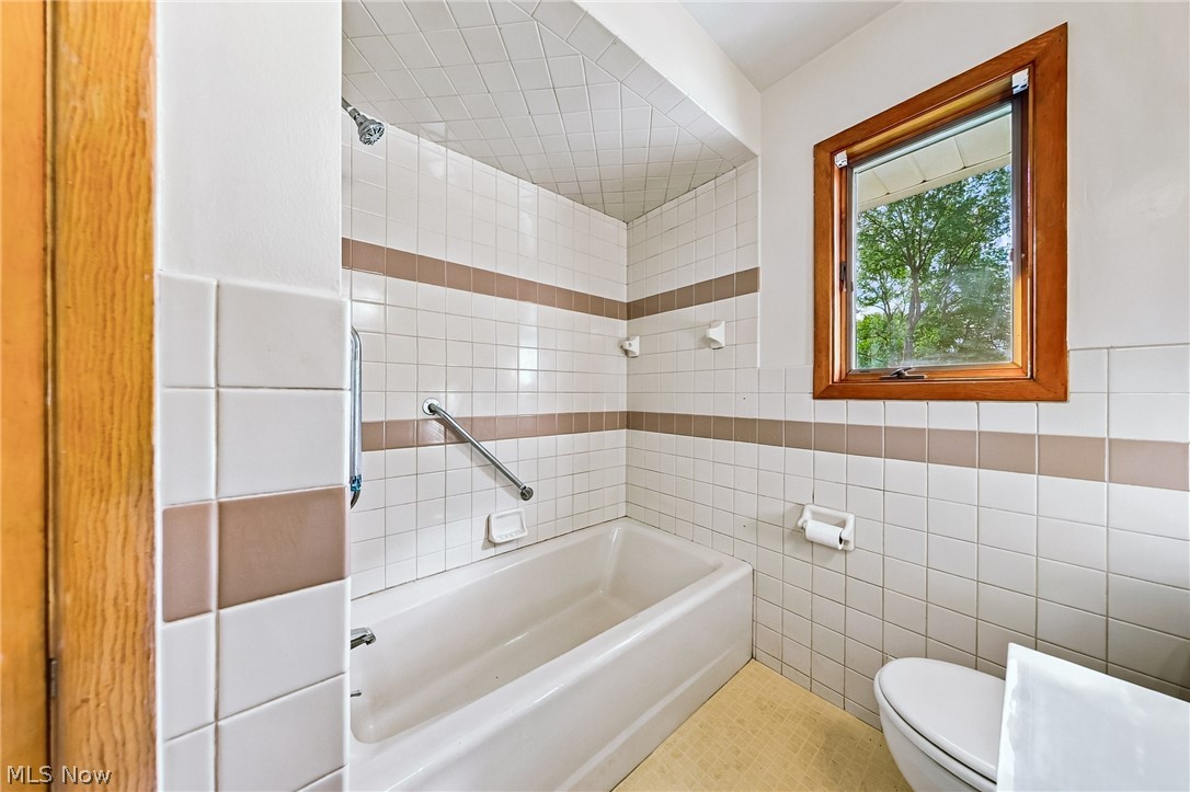 13917 Settlement Acres Drive Brook Park OH 44142
