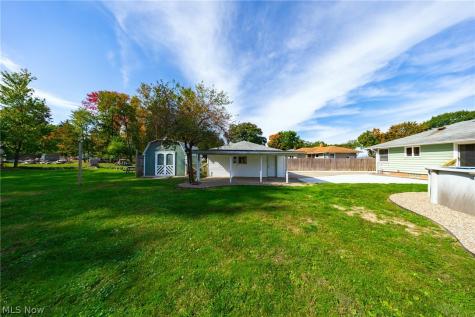 13917 Settlement Acres Drive Brook Park OH 44142