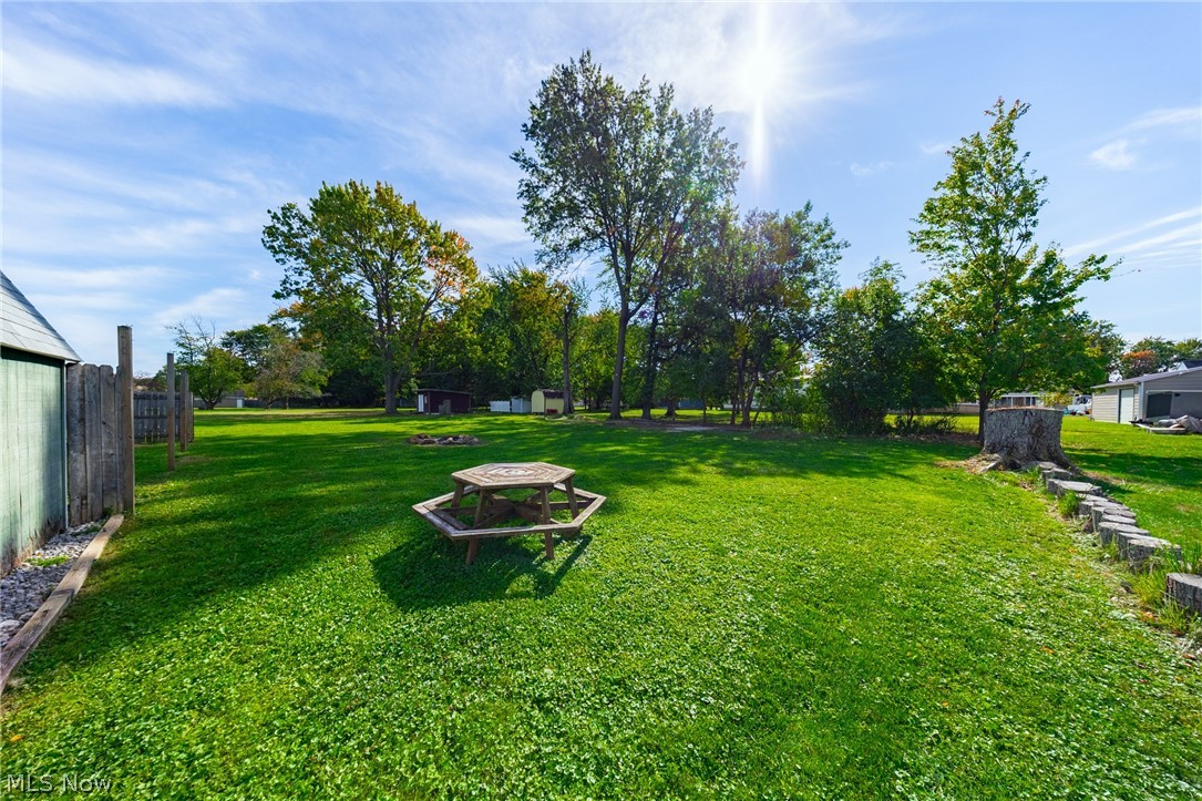 13917 Settlement Acres Drive Brook Park OH 44142