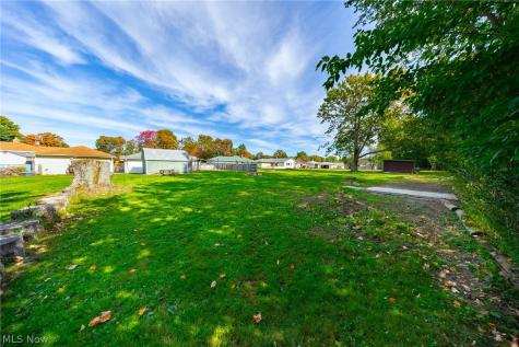 13917 Settlement Acres Drive Brook Park OH 44142