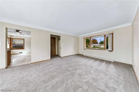 13917 Settlement Acres Drive Brook Park OH 44142