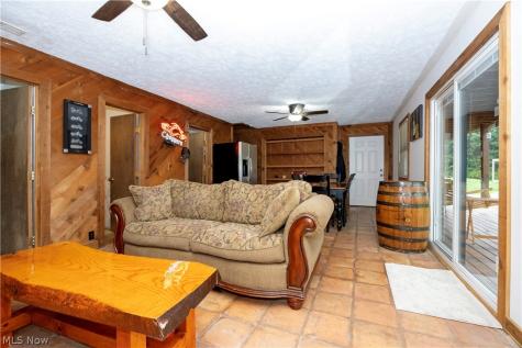 1425 County Road 1688 Mansfield OH 44903