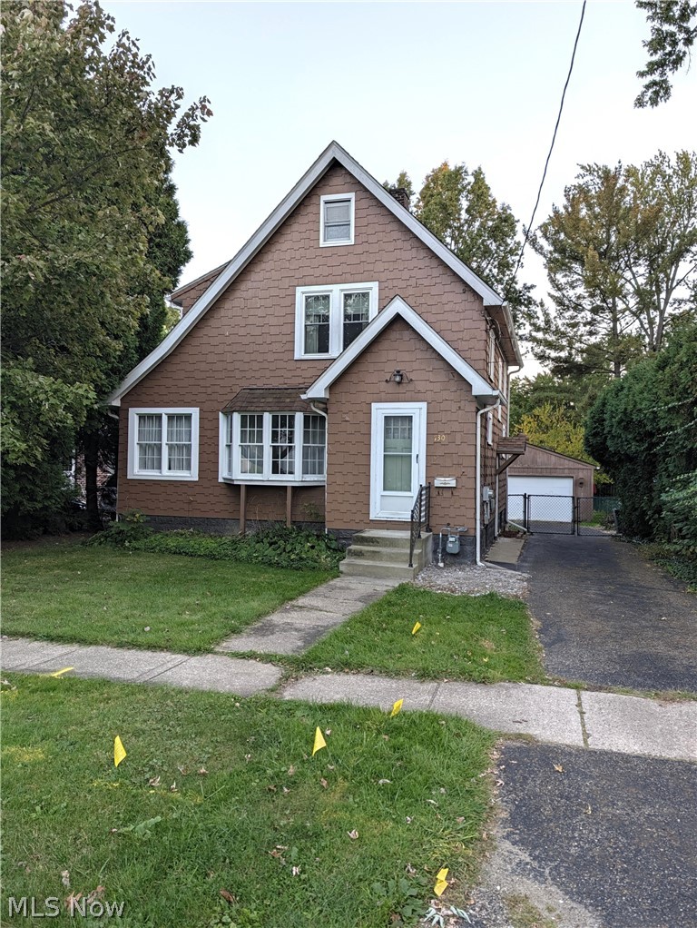 730 E Spruce Avenue Ravenna OH 44266