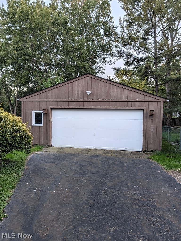 730 E Spruce Avenue Ravenna OH 44266