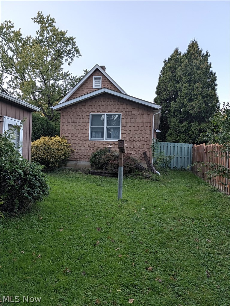 730 E Spruce Avenue Ravenna OH 44266