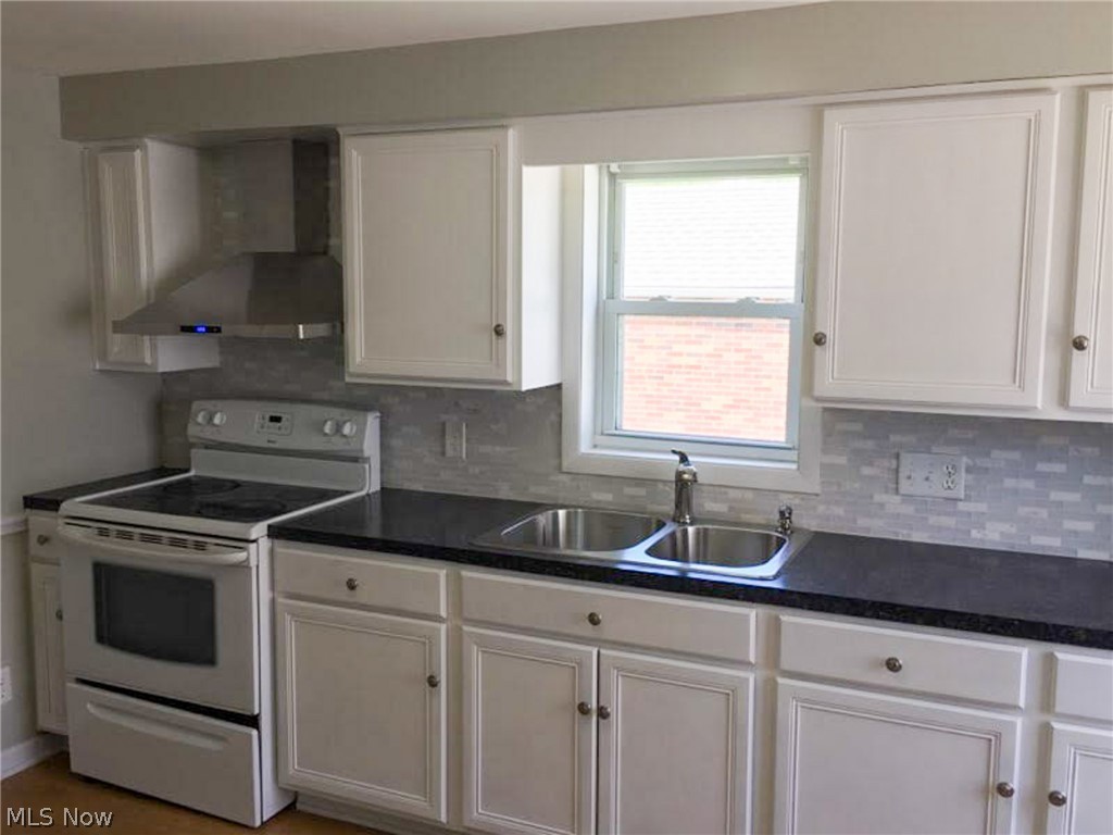 1335 22nd Street NE Canton OH 44714