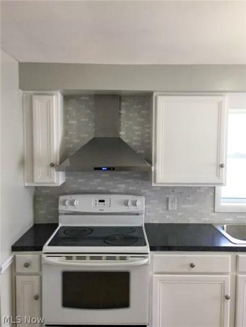 1335 22nd Street NE Canton OH 44714