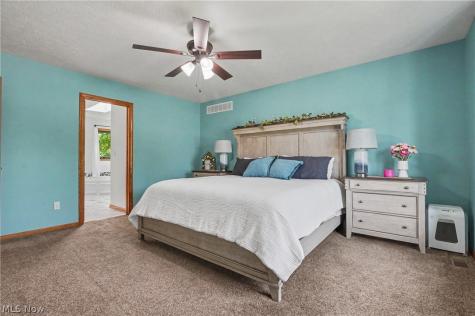 3862 Mount Vernon Boulevard Norton OH 44203