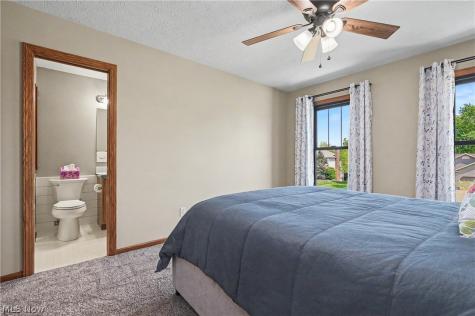 3862 Mount Vernon Boulevard Norton OH 44203