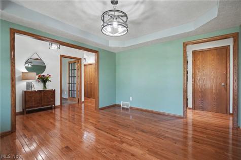 3862 Mount Vernon Boulevard Norton OH 44203