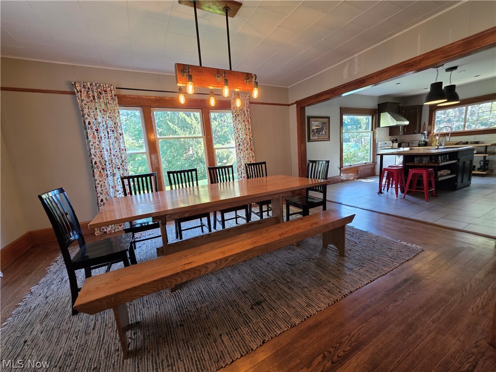 413 Cross Street Newcomerstown OH 43832