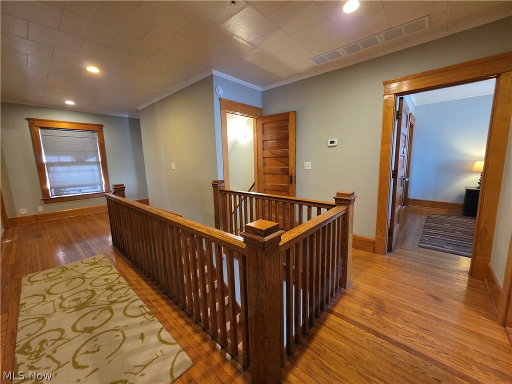 413 Cross Street Newcomerstown OH 43832