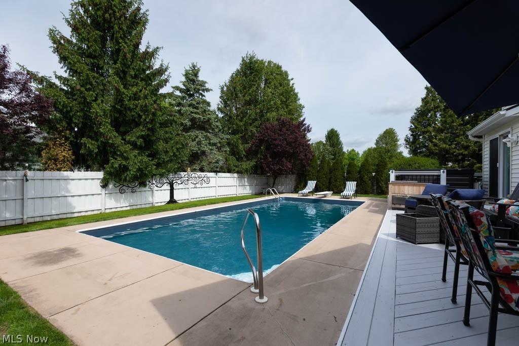 8409 Forest View Drive Olmsted Falls OH 44138