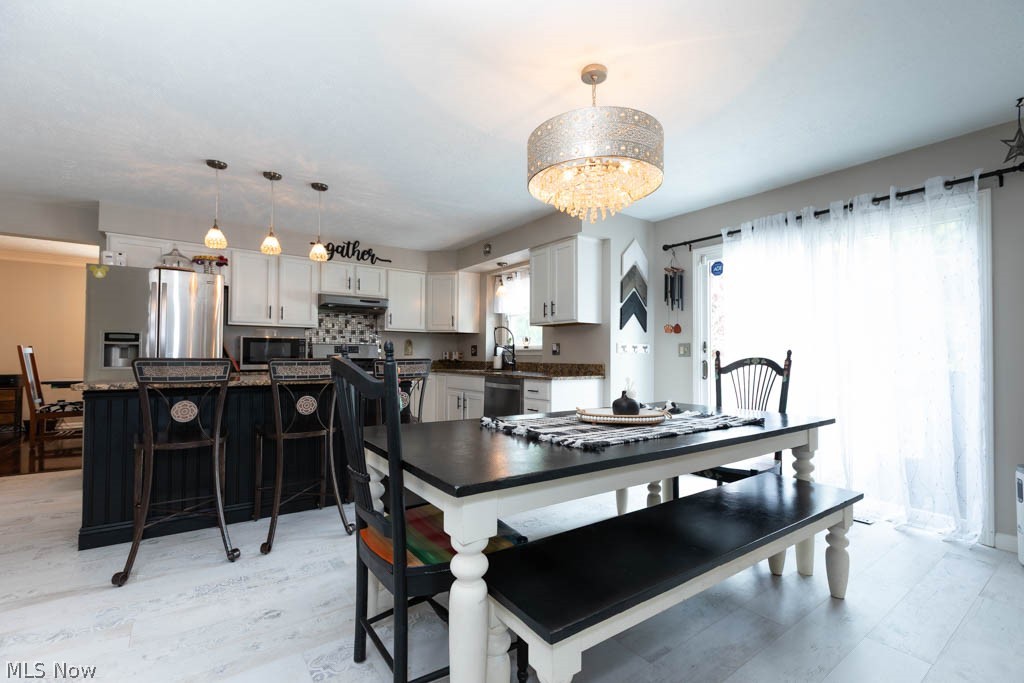 8409 Forest View Drive Olmsted Falls OH 44138
