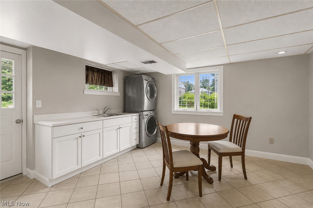4146 Barclay Messerly Road Southington OH 44470