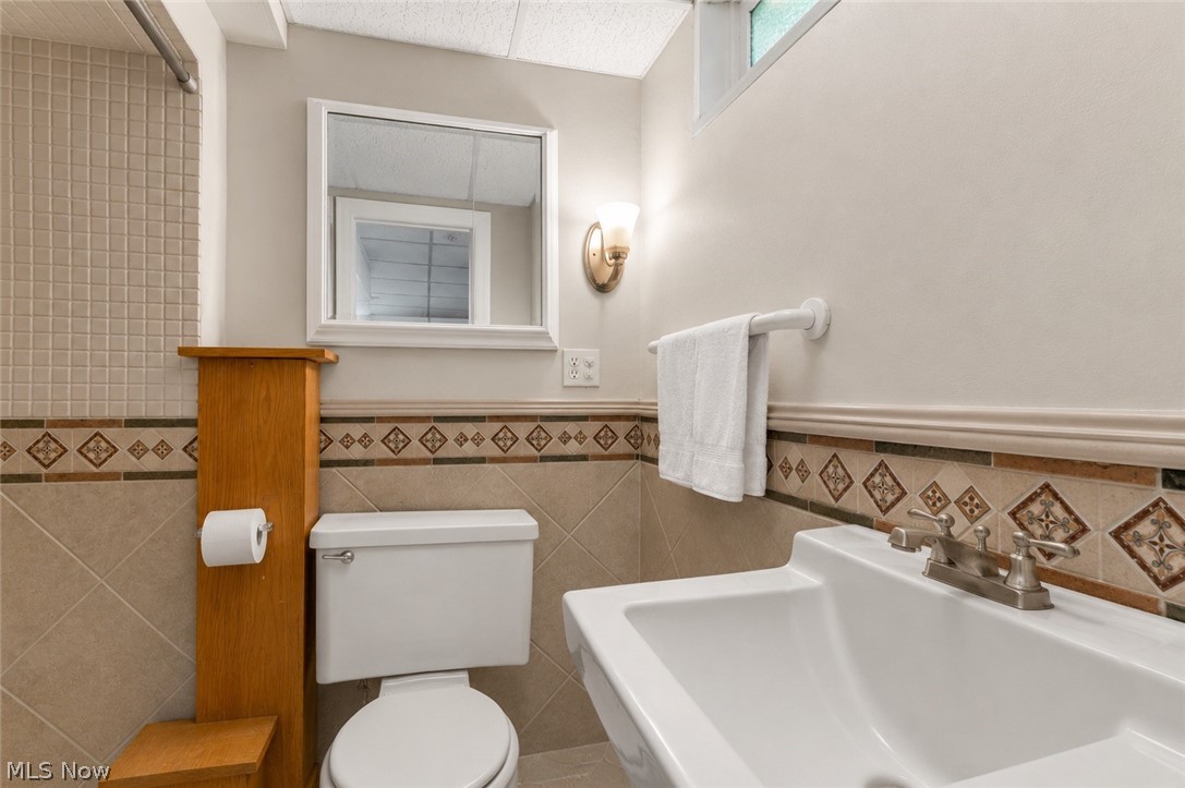 4146 Barclay Messerly Road Southington OH 44470