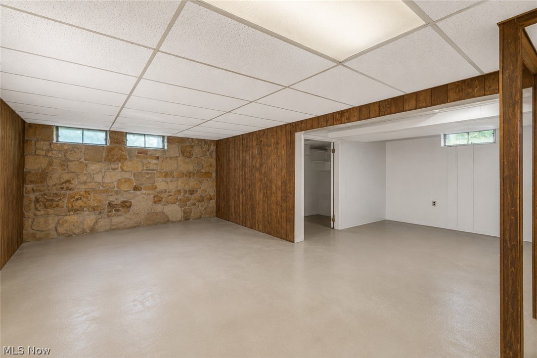 4146 Barclay Messerly Road Southington OH 44470
