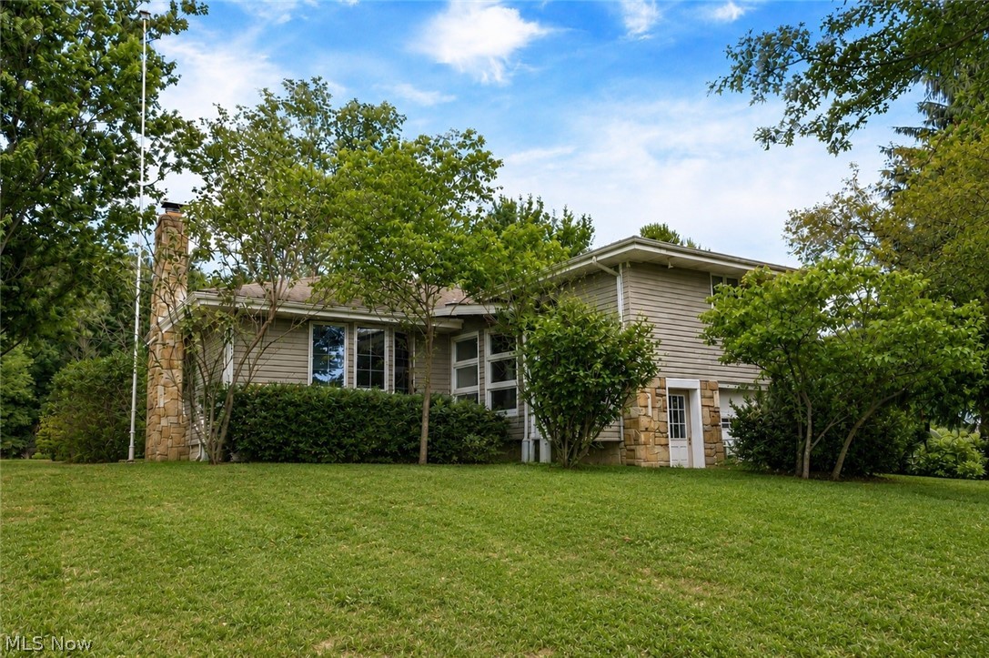 4146 Barclay Messerly Road Southington OH 44470