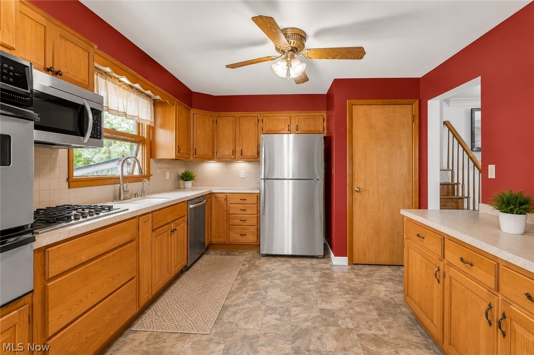 4146 Barclay Messerly Road Southington OH 44470