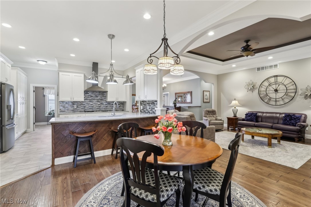 21200 Castlewood Drive Strongsville OH 44149