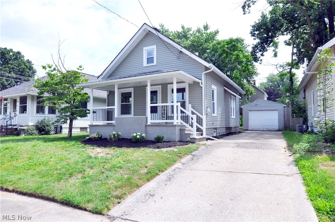 557 Wesleyan Avenue Barberton OH 44203