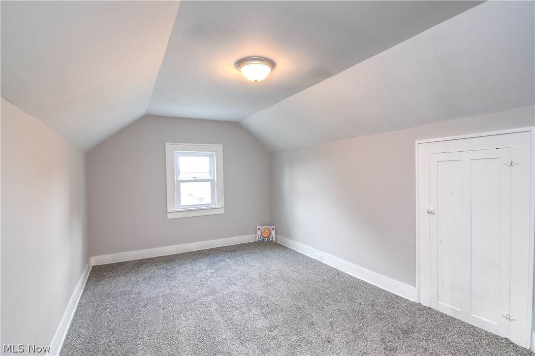 557 Wesleyan Avenue Barberton OH 44203