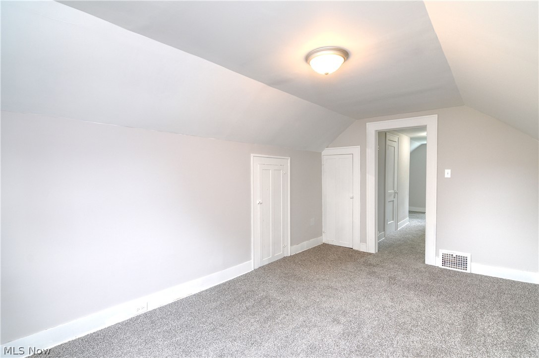557 Wesleyan Avenue Barberton OH 44203