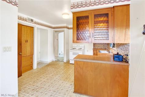 300 Eastland Road Berea OH 44017