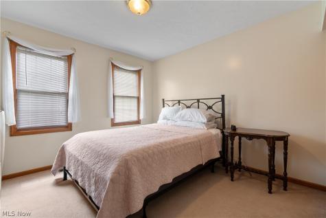 668 Oakcrest Drive Wadsworth OH 44281