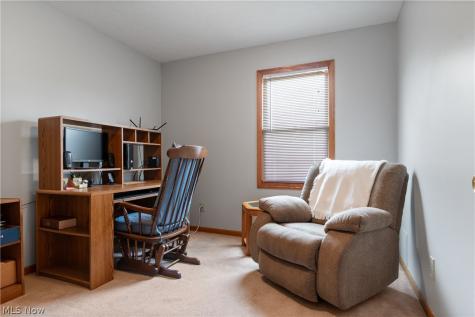 668 Oakcrest Drive Wadsworth OH 44281