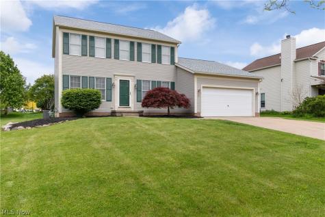 668 Oakcrest Drive Wadsworth OH 44281