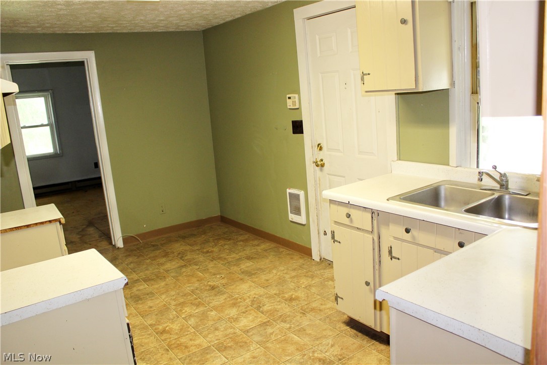 12432 South Avenue North Lima OH 44452