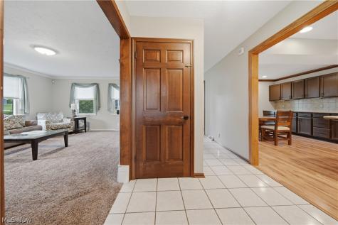 7445 Market Avenue N North Canton OH 44721