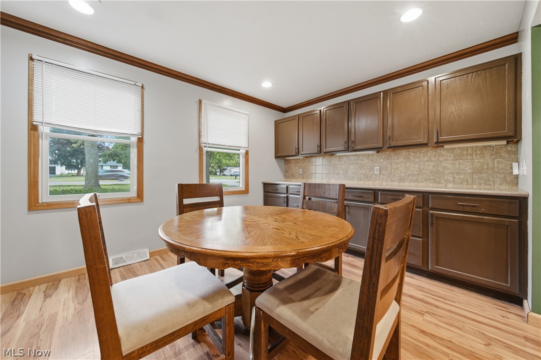 7445 Market Avenue N North Canton OH 44721