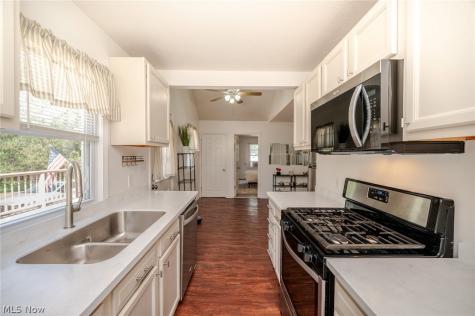 3804 Eigen Street Youngstown OH 44515