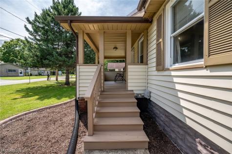 3804 Eigen Street Youngstown OH 44515