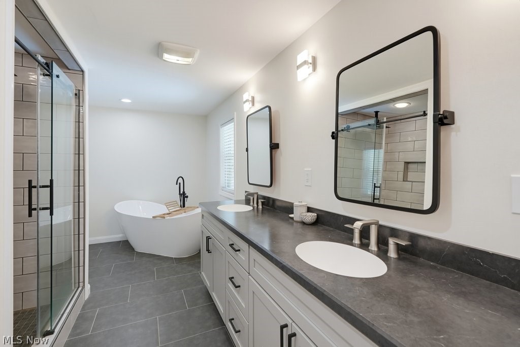 13931 Fox Hollow Drive Novelty OH 44072