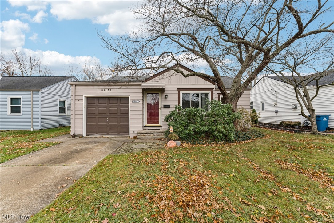 27871 Rexford Road Bay Village OH 44140