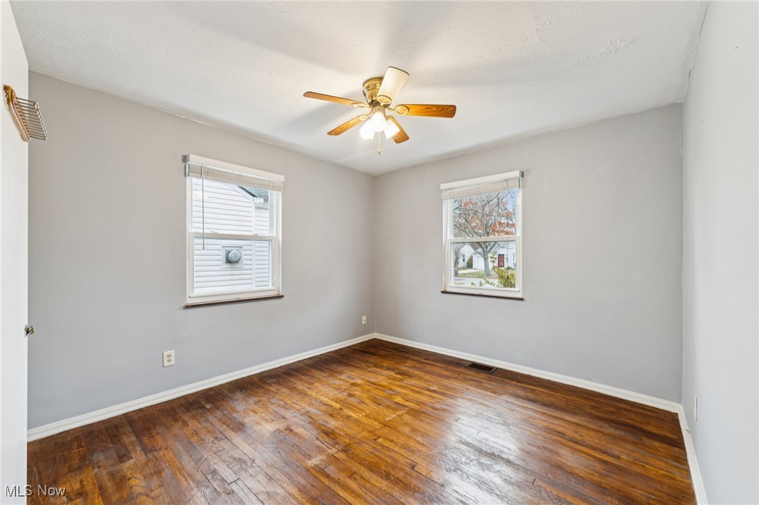 27871 Rexford Road Bay Village OH 44140